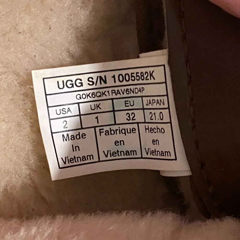 UGG kids unisex